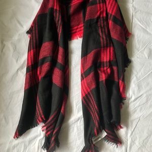 Red and black Forever 21 scarf
